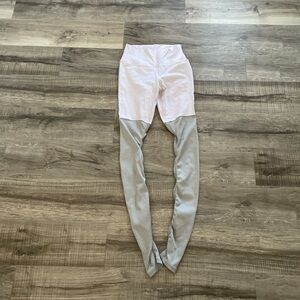 ALO Yoga White Top with Gray Logo